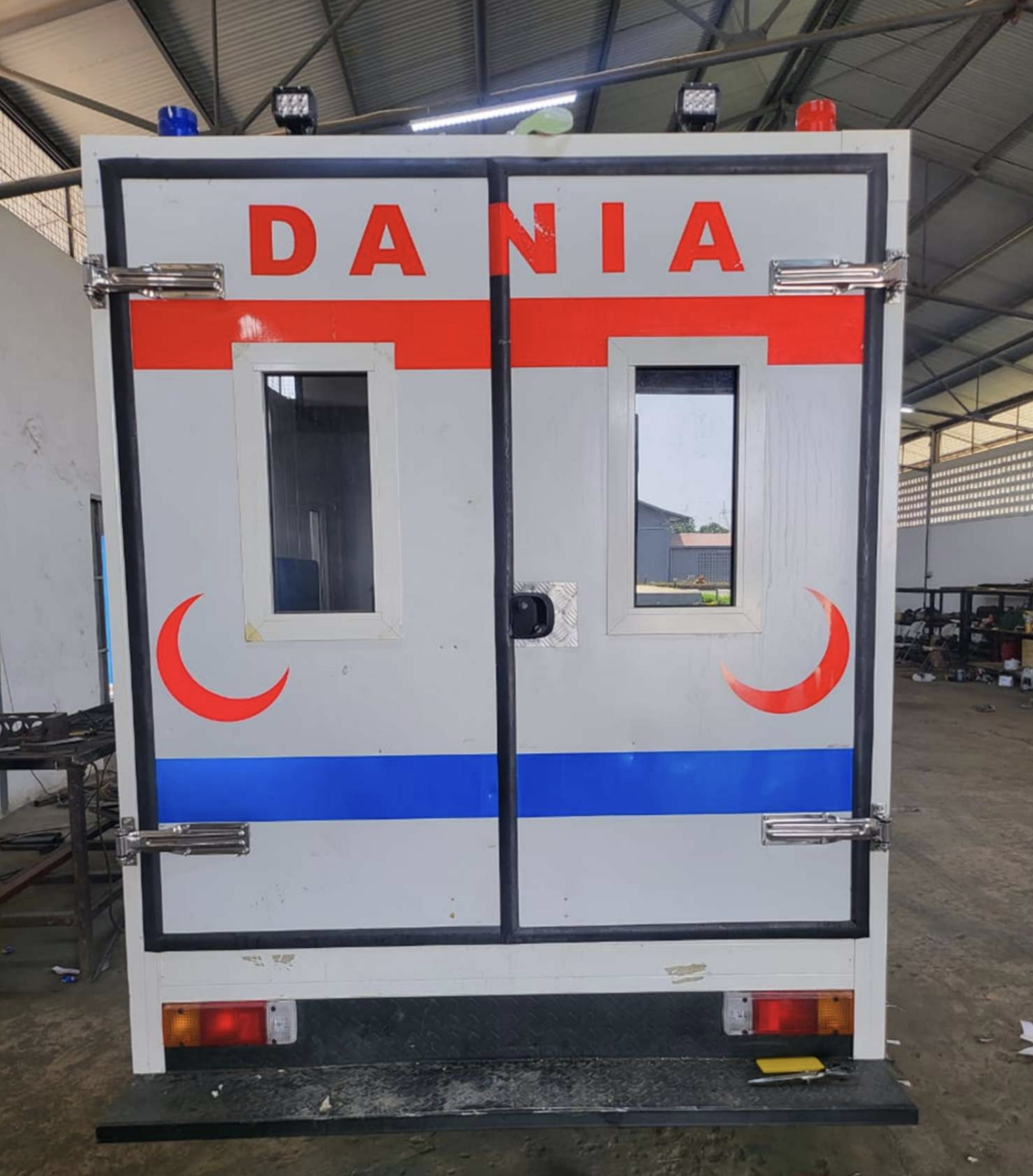 DANIA Class 1 Ambulance - Image 13