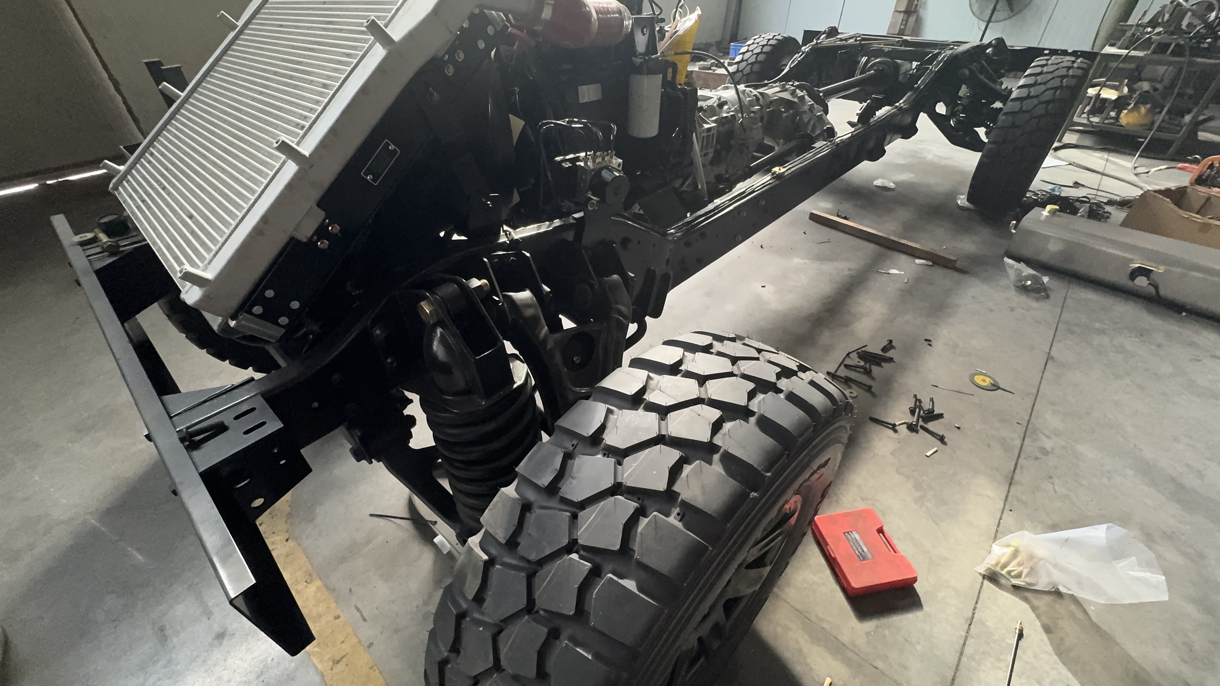 NILE 06 4×4 APC - Image 2